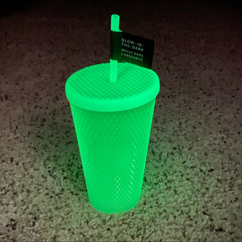 Limited edition Starbucks Glow in the Dark Lemongrass Bling Cup (16 oz)
